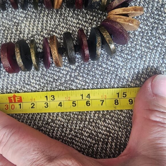 Vintage 1970's Retro Chunky 30" Wooden Button Bead Necklace - Picture 6 of 6